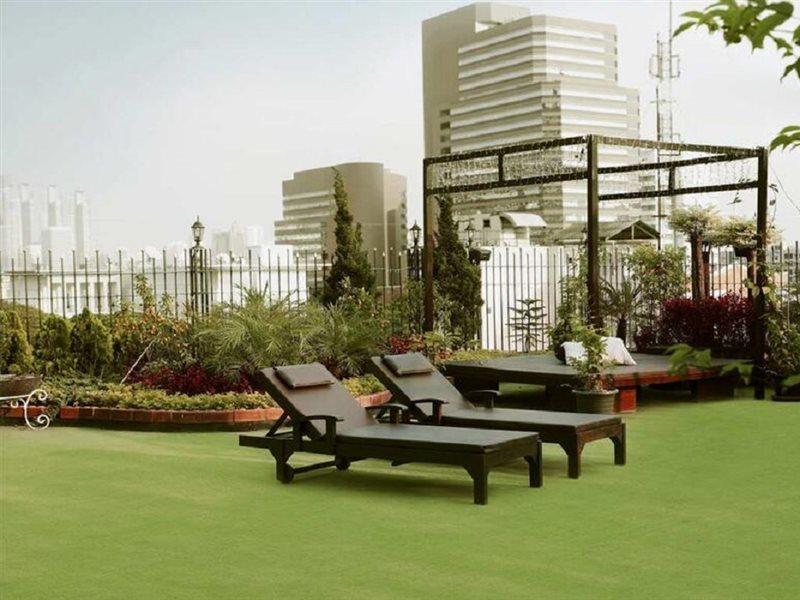 Rongratana Executive Residence Bangkok Ngoại thất bức ảnh