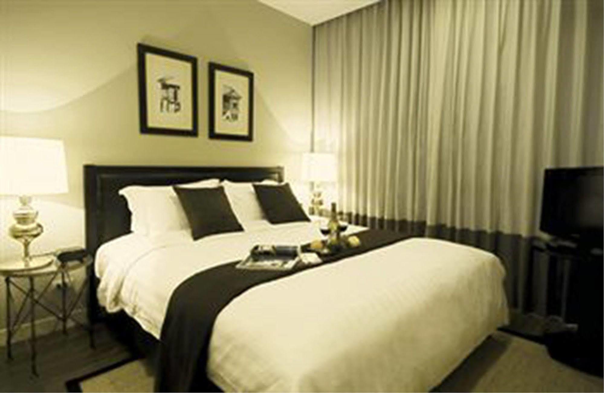 Rongratana Executive Residence Bangkok Ngoại thất bức ảnh